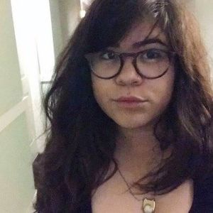 Meet your Posher, Gabriela